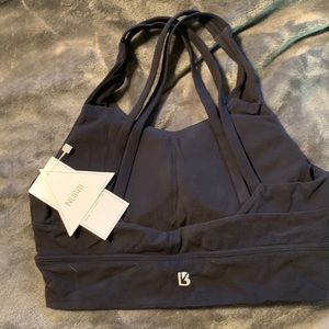 NWT buffbuny rosa bra